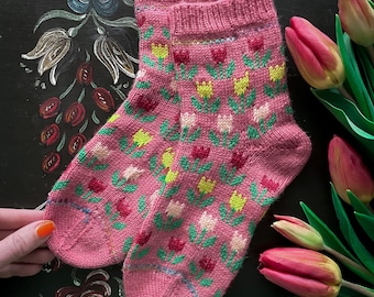 DIGITAL ITEM - Tiptoe through the Tulips Knitting pattern