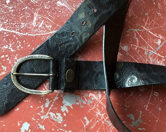Replay black genuine Leather belt, Celtic Buckle UNISEX Casual Belt, 100% cuero, floral lace emboss genuine leather belt size 90
