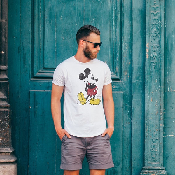 Mickey Mouse Classic Kick Men's T-Shirt