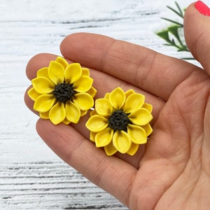 Sunflower earrings studs