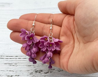 Purple lilac flower earrings, floral drop earrings, polymer clay jewelry, gift for her