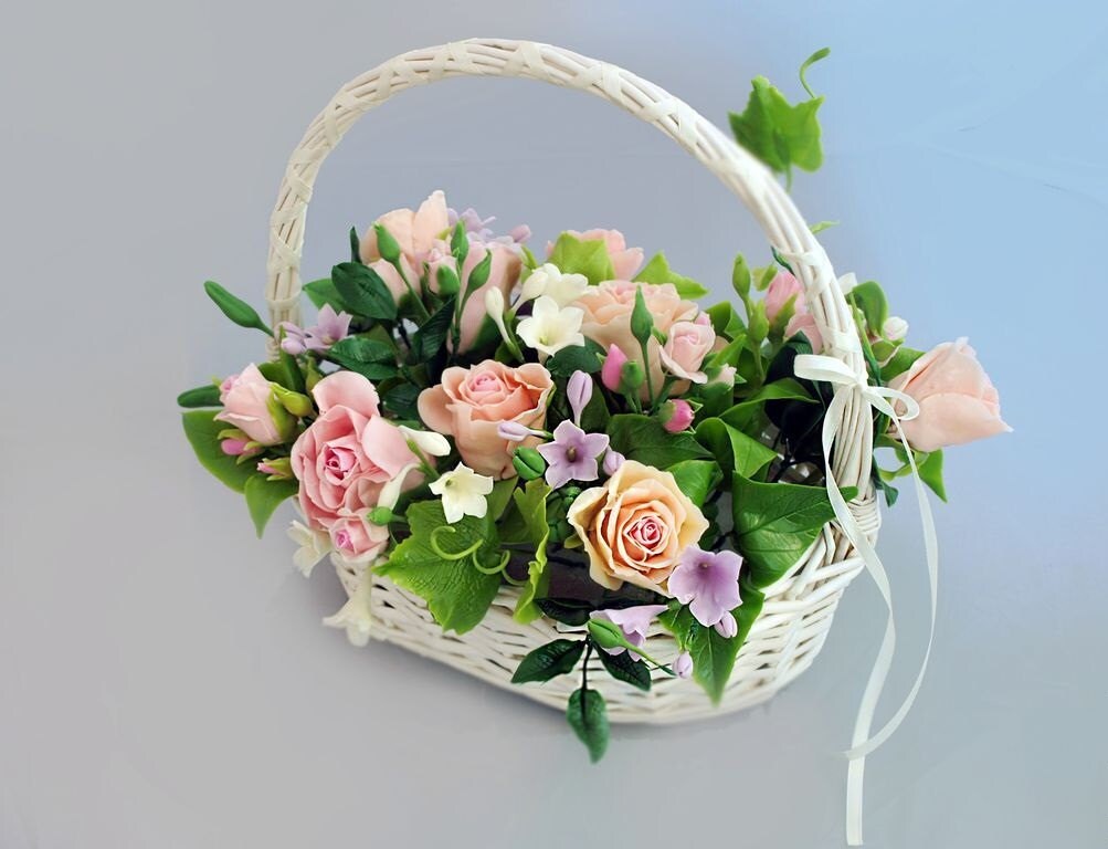 KONTONTY Artificial Flower Basket Bouquet Centerpiece for Table Fake  Flowers Basket Corona para Ramos buchones de Flores Artificial Flower  Hanging