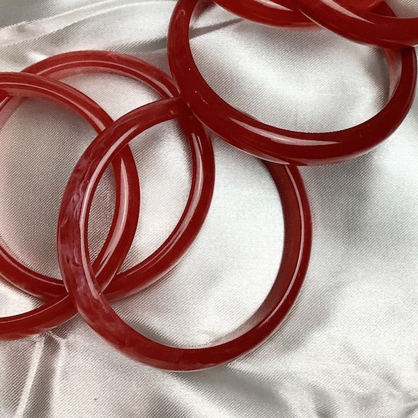 Vermilion Red Marble Bangle