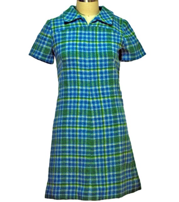 pretty plaid knit mini dress