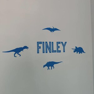 Personligt väggklistermärke med dinosaurienamn | Barnrum bild 7