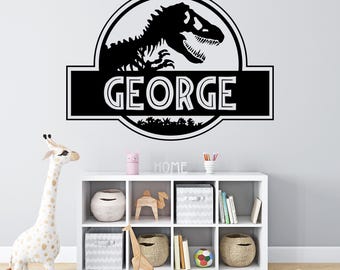 パーソナライズされた恐竜ウォールステッカー | ジュラシックパークをイメージした男の子の寝室用デカール、名前入りデコレーション