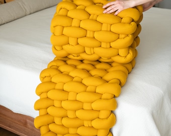 Bed runner king bedding scarf knot throw scarves chunky knit pillow set braided