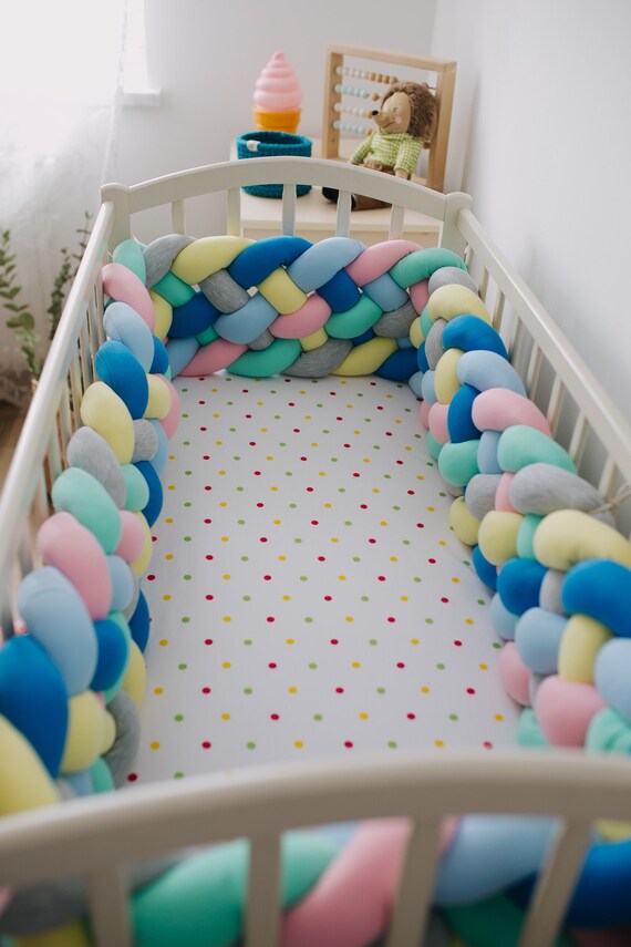 knot bumper cot