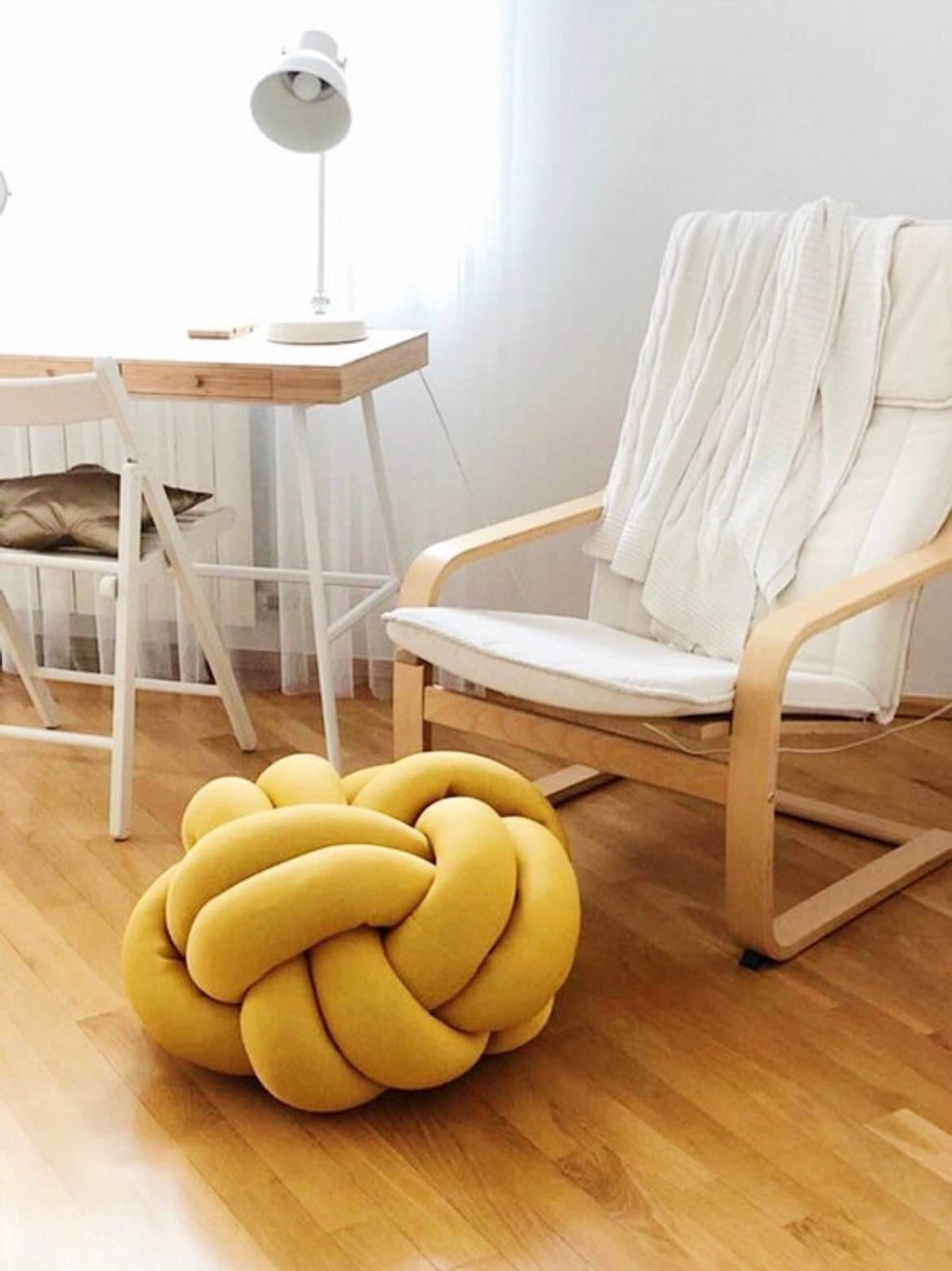 Knot footstool outlet
