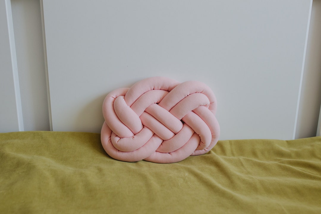 Decorative Pink Knot Pillow Knot Cushion Modern Pillow Coach Pillow