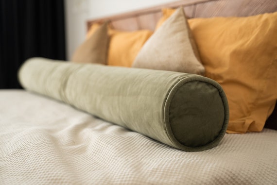 Sewing and Crafts : Bolster Pillow Revamp
