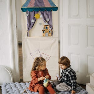 Cadeau voor kinderen Fantasierijk spelen Deuropening theater Podium Binnenspel Kerst Speelhuis Draagbaar theater Handpop speelgoed poppen Marionet