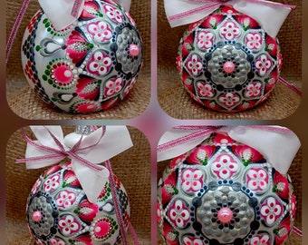 Large Hand-Painted Glass Christmas Bauble – 10 Cm Tree Ornament On Stand (Set Of 6)