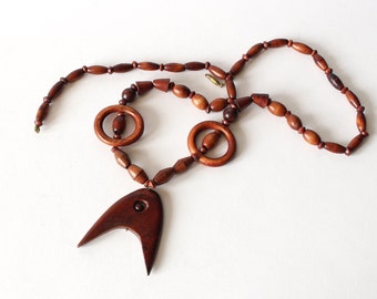 Collier en bois, bijoux en bois, collier Bohème Boho, milieu du siècle, fait à la main collier de bois naturel, collier pendentif bois, amulette