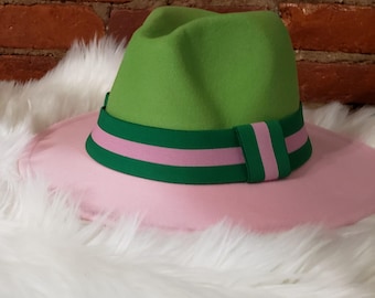 Roze en groene geknepen fedora geweven tweekleurige hoed - Soror Gift