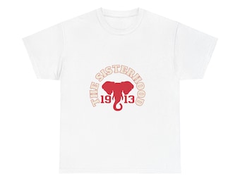 シスターフッド・エレファント1913 Tシャツ | 女子学生クラブの伝統を象徴するシャツ
