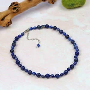 Beaded Natural Lapis Lazuli Choker Necklace. Faceted Lapis Short Necklace. Lapis Chakra Necklace. Blue Gemstone Choker. Boho Choker.