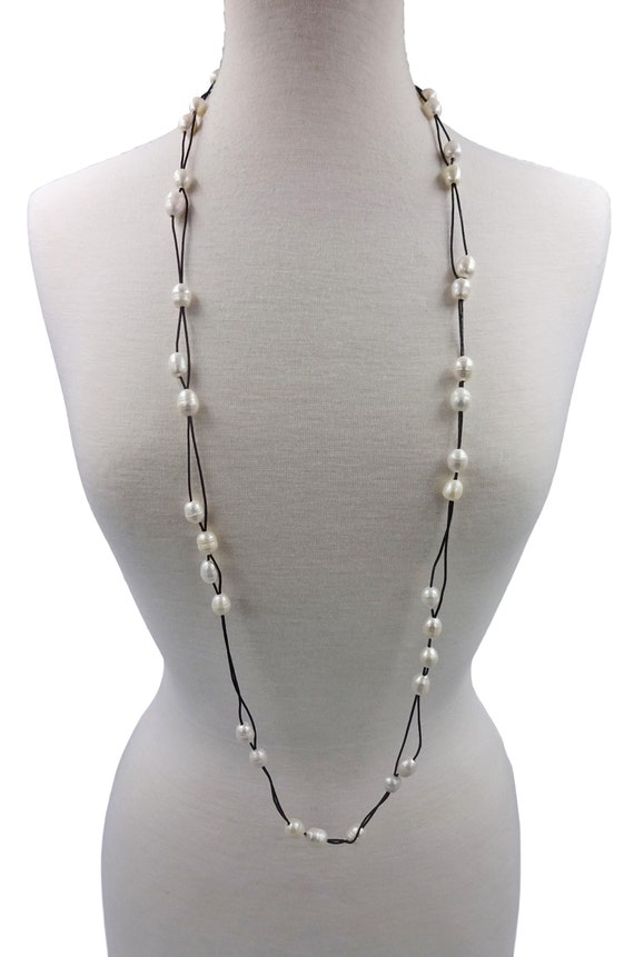 ★PEARLY MORE★ Surgical Point Leather Necklace 2 Colors Mother of Pearl Leather Necklace – Christine Bennett Jewelry