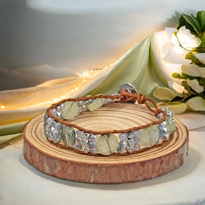 Prehnite single wrap bracelet. handmade jewelry. healing crystal bracelet