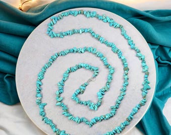 Beaded turquoise rope necklace. single strand all-hand beaded. infinity necklace. blue magnesite turquoise stone chips necklace.