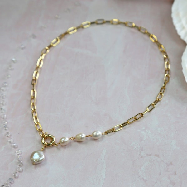 Cultured Freshwater Pearl and Gold  Paperclip Chain Necklace. Pearl Layering Necklace. Gold Pearl Necklace.  Pearl Bridal Jewelry.