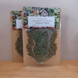 Common Thyme organic, homegrown in our herb gardens on our Kansas homestead. Package is .16oz leaves, some stems great for Cooking & Teas.