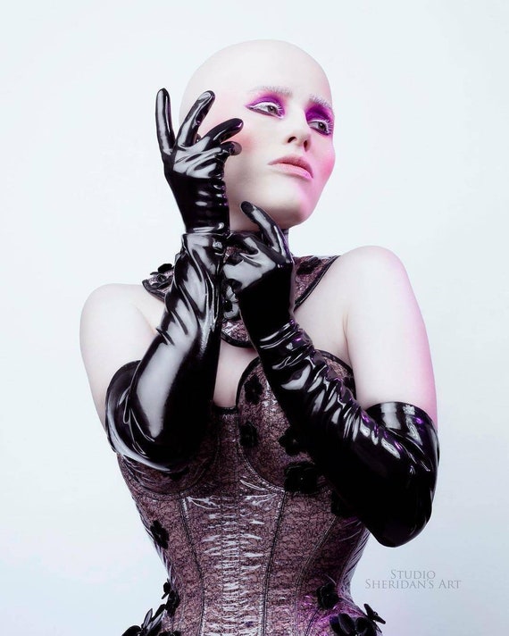 Opera Gloves — Latex