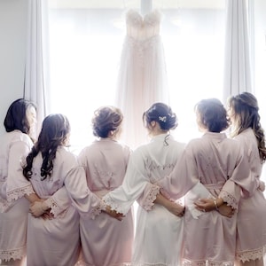 Bridesmaid Robes Bride Gift Bride Robe Bridesmaid Gift Satin Lace Robe Bride Dressing Gown Bridal Party Robes Wedding robe Personalised Robe