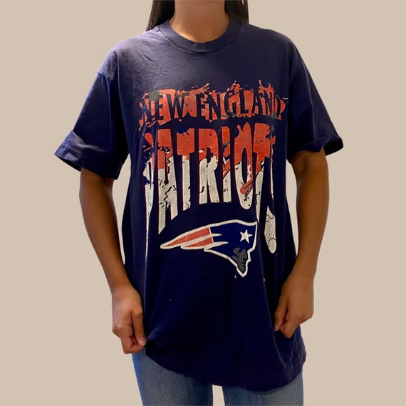 Vintage 1994 New England Patriots Graphic Tshirt - image 1