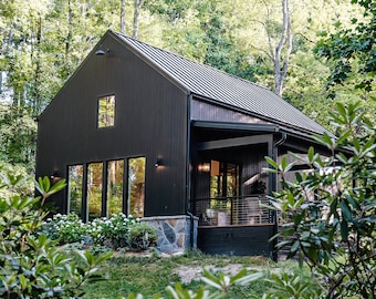 The Crickhollow Cottage - 2 Bedroom,1 Bath full architectural CAD Plan plus Fixtures used PDF