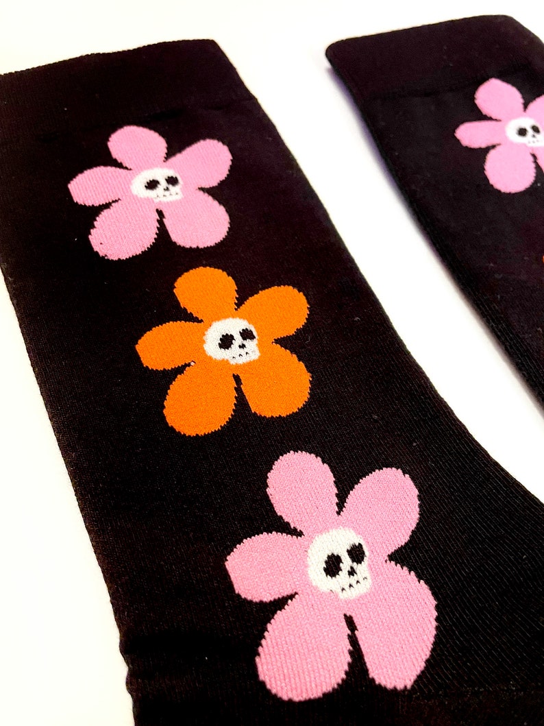 Flower Power Socks image 2