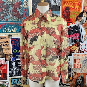 Vintage Women&#39;s 60s-70s Khaki & Coral Red Sheer Mod Patchwork Print Blouse Size 2XS-XS Retro Funky Groovy Disco Shirt Psychedelic