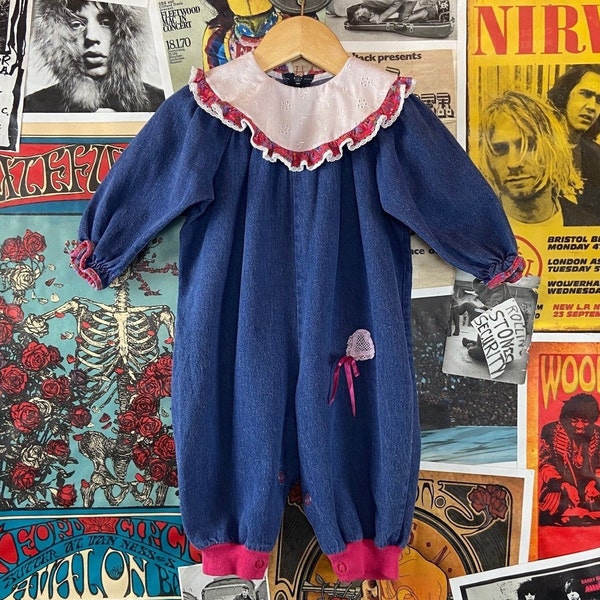 Vintage Kids Baby Girls 80s-90s Blue & Pink Denim Eyelet Ruffle Berta Collar Jean Jumpsuit Size 12 Months, Baby Girl Onesie Outfit Clown