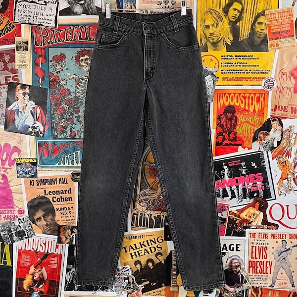 Vintage 90s Faded Black Levi's 550 Student Fit Made in USA Denim Jeans 26x28, 90s Black Jeans 26" Cintura, Pantalones Juniors para Mujer