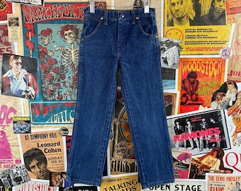 Vintage Kids 90s Blue Dark Wash Wrangler Cowboy Cut Size 7 Zip Fly Denim Jeans Boys Girls Western Rodeo Rockabilly Pants