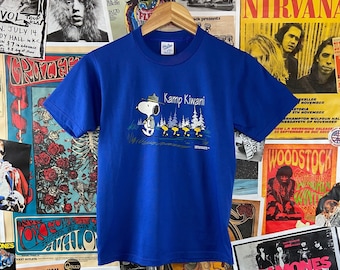 Vintage Kinder 90er Jahre Kamp Kiwani Girl Scouts Middelton Tennessee Grafik-T-Shirt Größe 10 Snoopy Woodstock Cartoon GSA Troop Camp Tee
