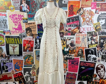 TreatÜrself special Vintage dress il_340x270.5787470262_nt0u.jpg