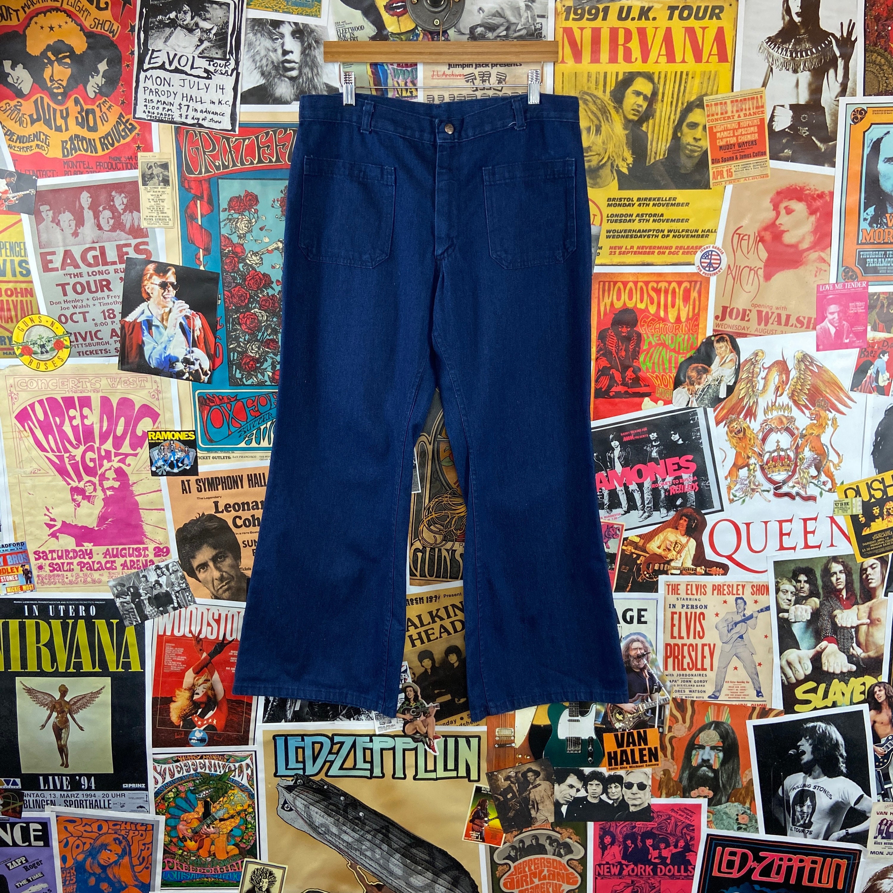Vintage Men's 1980s USN U.S. Navy High 