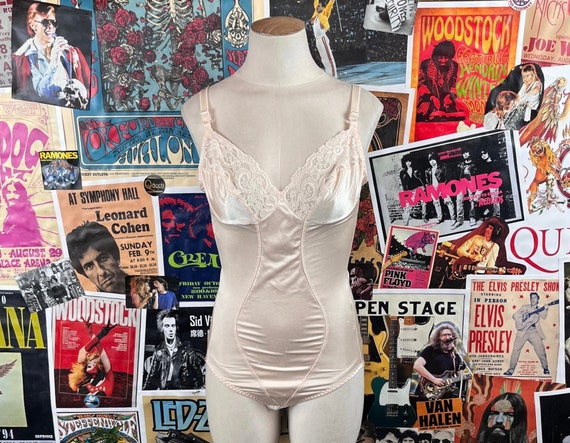 Vintage Womens Champagne Cream Underscene Lingerie Lace Bodysuit