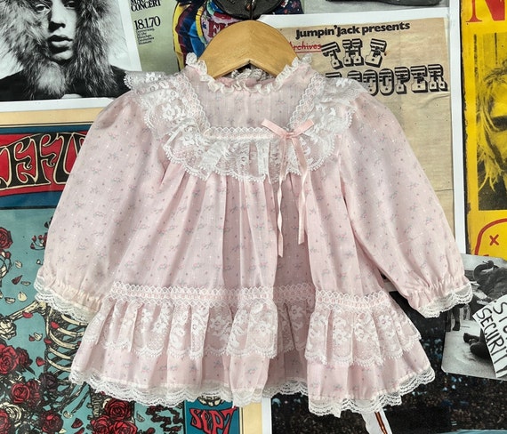 Vintage Baby Girls 70s-80s Light Pink & White Cal… - image 1