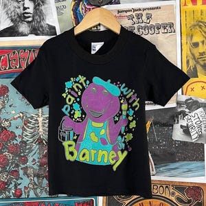 バーニーフレンズ burney Tシャツ ビンテージ レトロ 90s Barney Shirt - Etsy