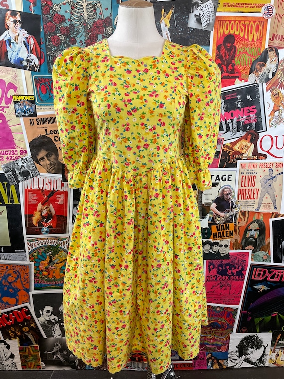 Vintage Girls Kids 80s Yellow Floral Flower Print… - image 10