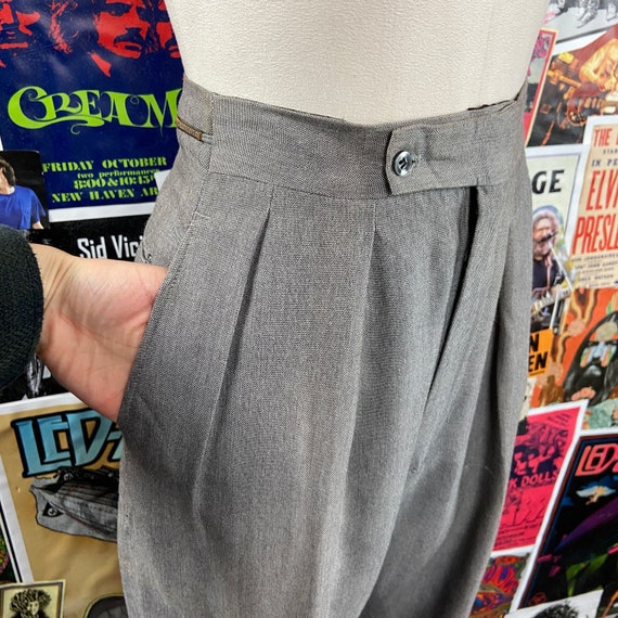 Vintage 60s Gray High Rise Sharkskin Pleated Crop… - image 5