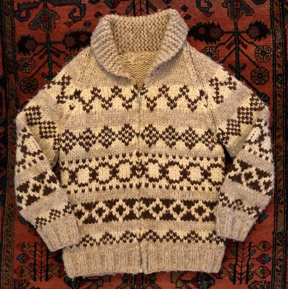 Vintage Men's 1950s Cowichan Cardigan Hand Knit Sw