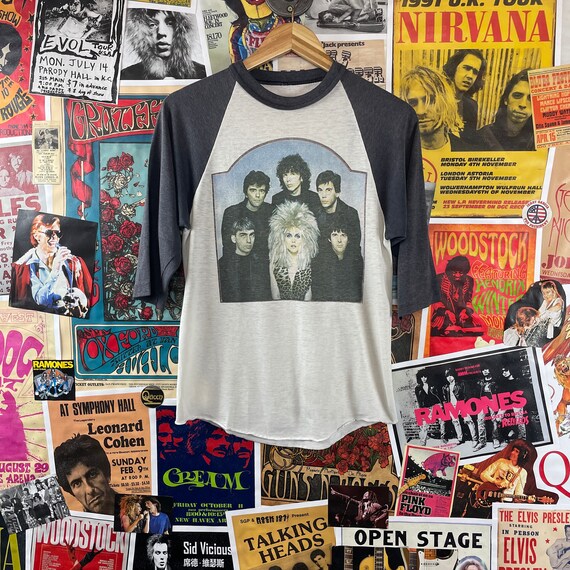 Vintage 1980s Threadbare Blondie 
