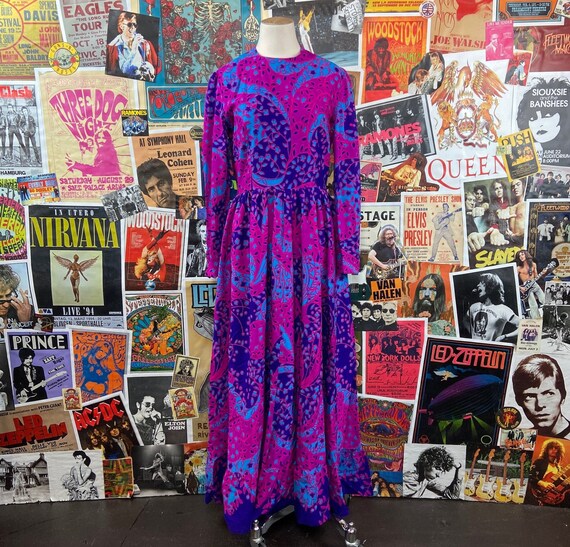 Vintage Women's 60s-70s Fuchsia Pink Purple Blue … - image 1