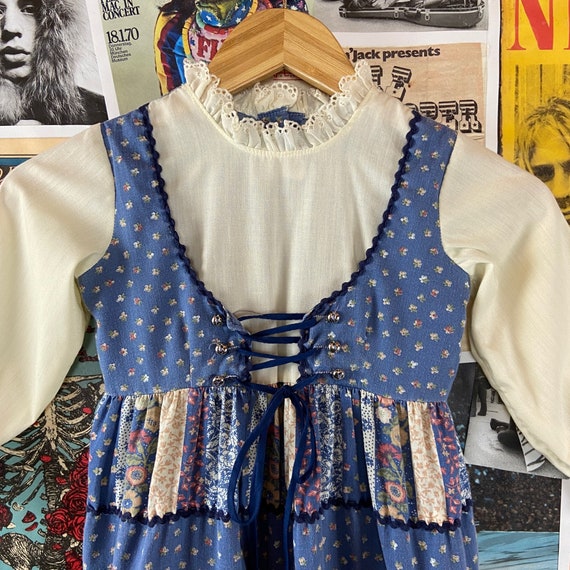 Vintage Girls Kids 70s Cream & Blue Patchwork Pri… - image 2