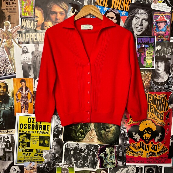 Vintage Women's 1950s Red Lofties Knit Cardigan Sw