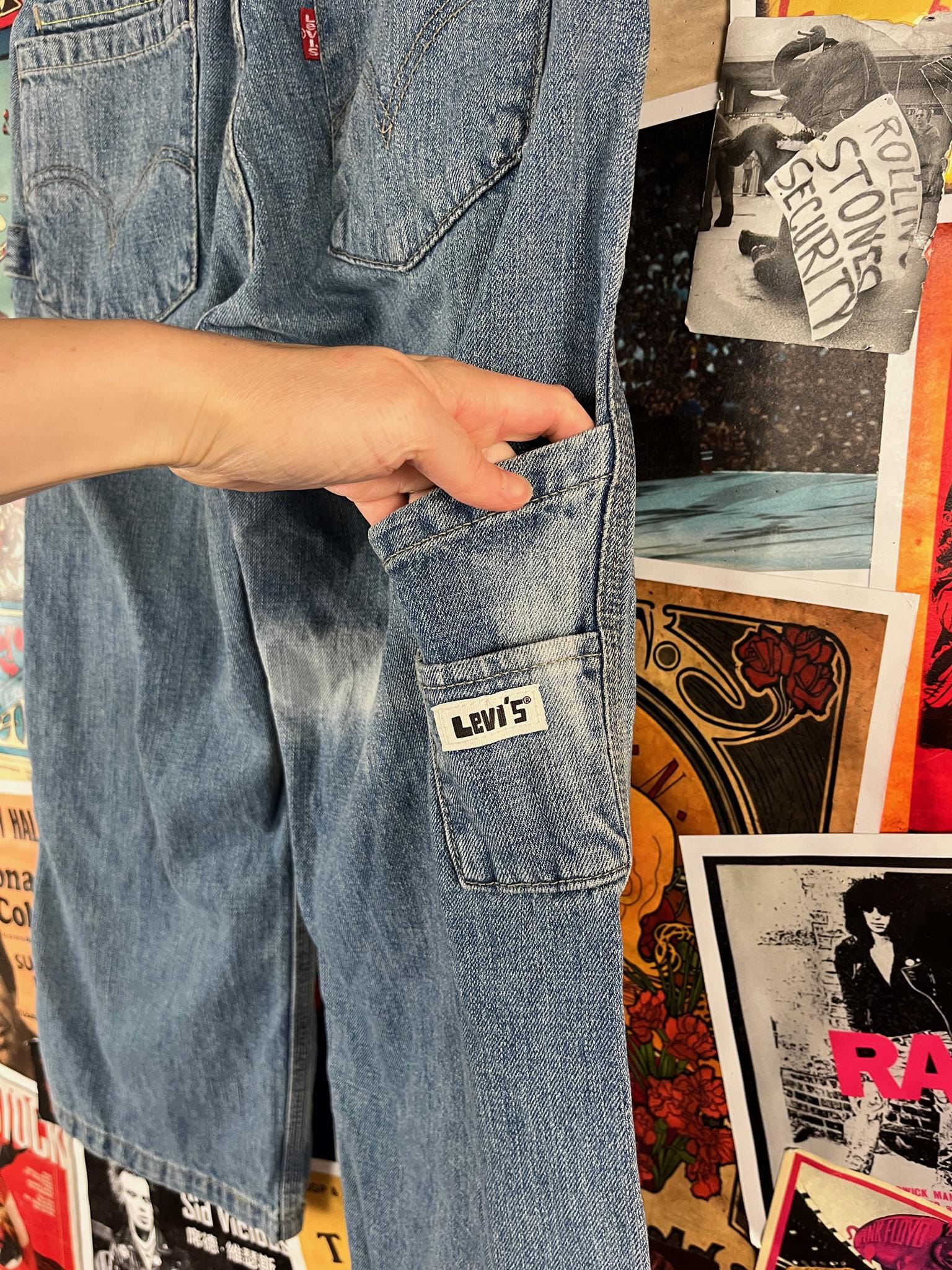 Vintage Kids 90s-2000s Y2ks Faded Blue Levi