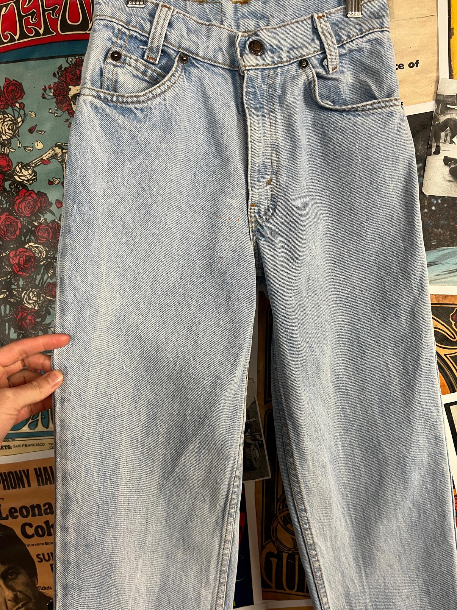 Vintage Kids 90s Light Wash Levi's 554 Orange Tab Denim Jeans Size